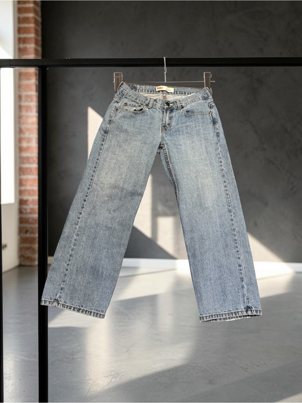 Levi’s 550 Relaxed SZ 10 Husky 30/26